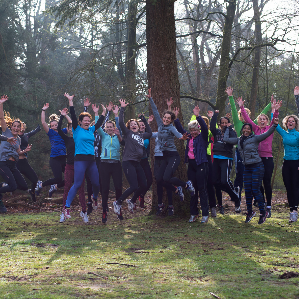 Groep sporters samen buiten
